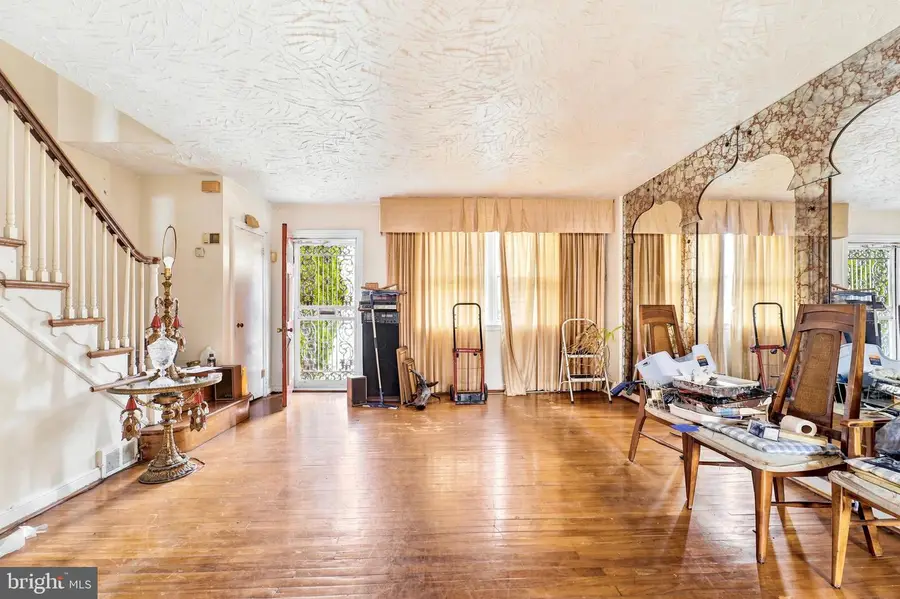 1744 S Edgewood St, Philadelphia, PA 19142 - #2