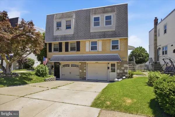 9955 Bridle Rd, PHILADELPHIA, PA 19115
