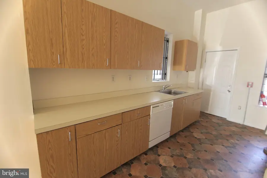 1844 N 16th St, Philadelphia, PA 19121 - #2