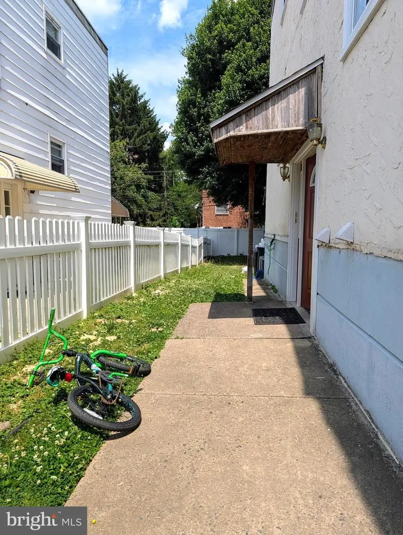 10606 Evans St, Philadelphia, PA 19116 - #2