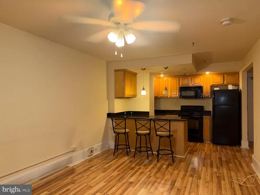 1324 Locust St #206, Philadelphia, PA 19107 - #2