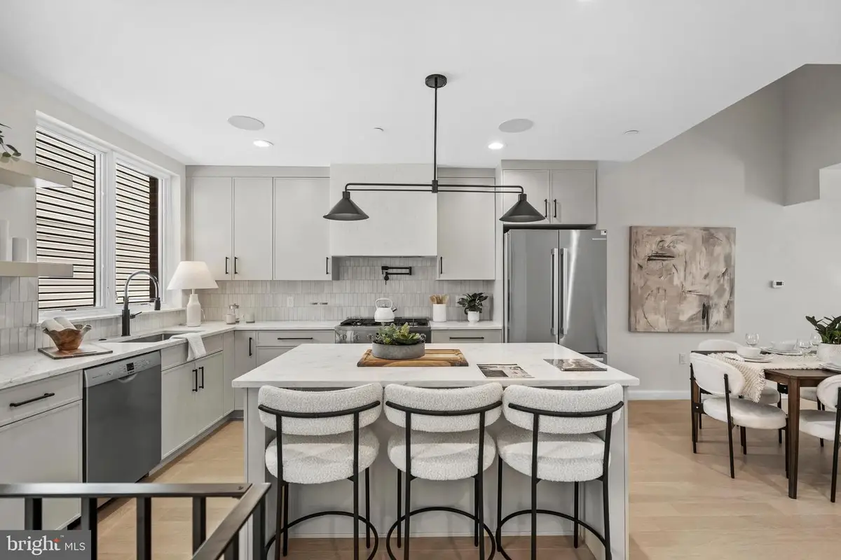 614 Brenna Walk #27, Philadelphia, PA 19123 - #1