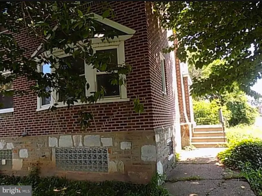 1003 Fanshawe St, Philadelphia, PA 19111 - #2