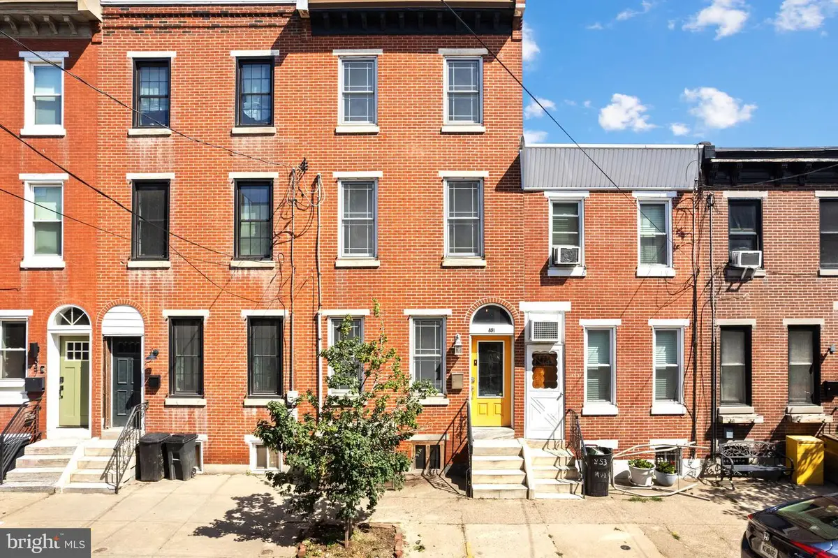 851 Moyer St, Philadelphia, PA 19125 - #1
