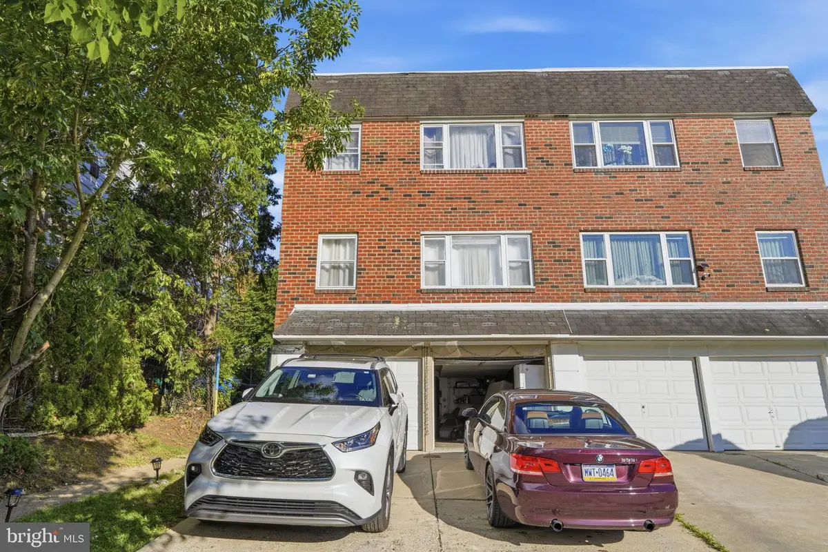 10839 Rennard St, Philadelphia, PA 19116 - #1