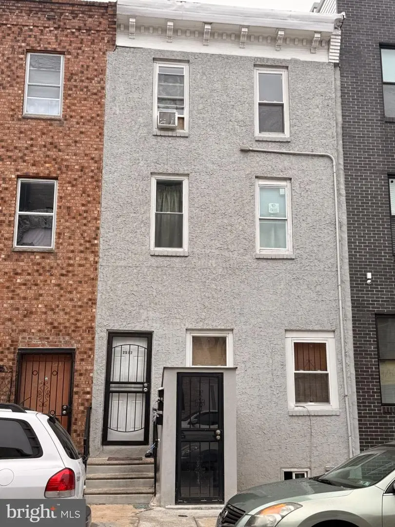 2517 N Front St, Philadelphia, PA 19133 - #1
