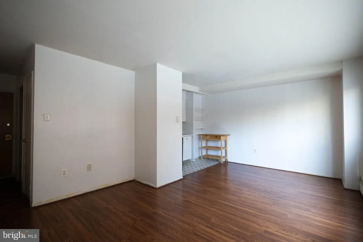 2101 Chestnut St #401, Philadelphia, PA 19103 - #1