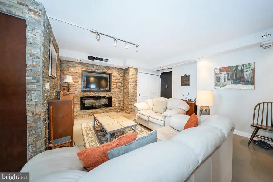 1919 Chestnut St #1919, Philadelphia, PA 19103 - #2