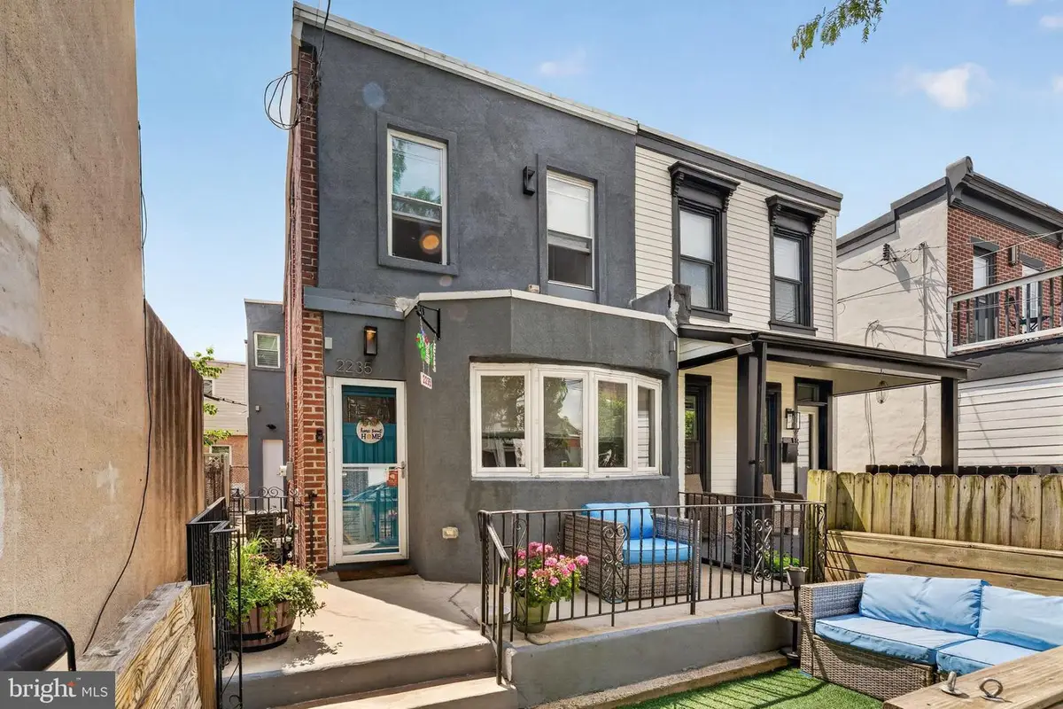 2235 Cedar St, Philadelphia, PA 19125 - #1