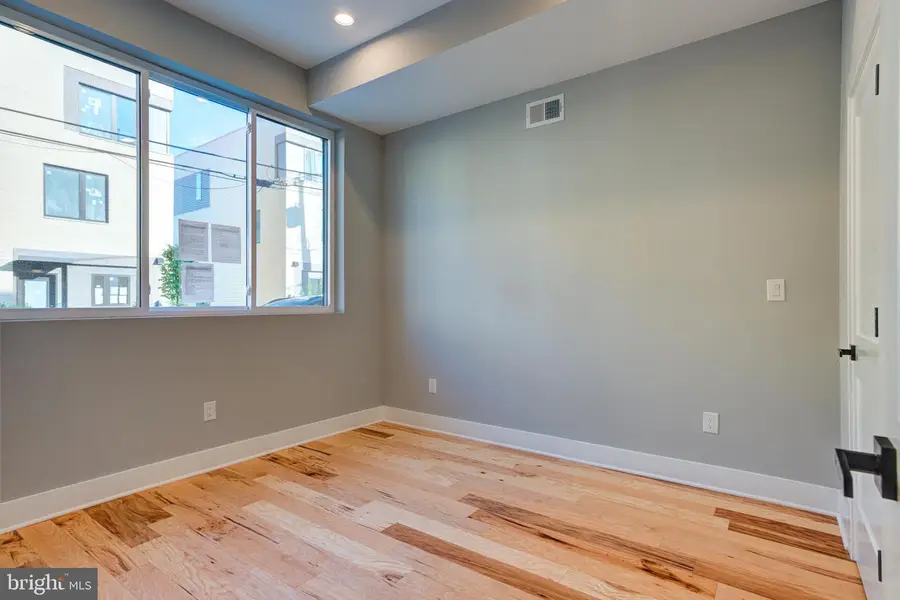 296 Delmar St, Philadelphia, PA 19128 - #3