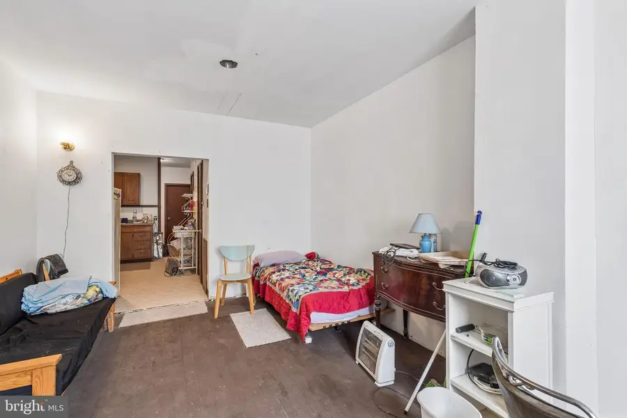 1831 Mckean St, Philadelphia, PA 19145 - #3