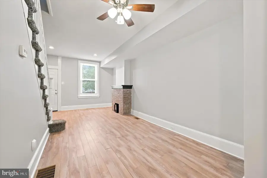 869 Moyer St, Philadelphia, PA 19125 - #3