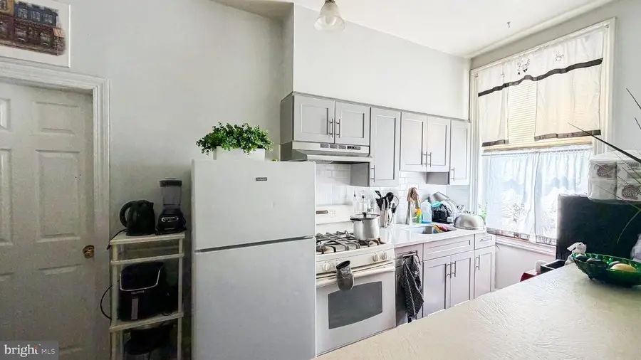 1627 Jackson St, Philadelphia, PA 19145 - #3