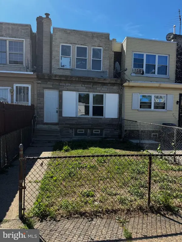 7004 Grays Ave, PHILADELPHIA, PA 19142