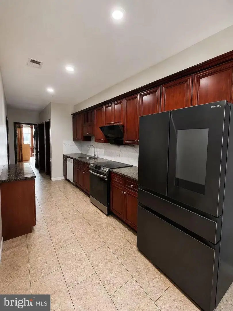 211 N Camac St #4c, Philadelphia, PA 19107 - #1