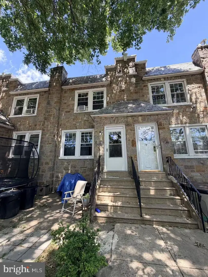 3229 Wellington St, Philadelphia, PA 19149 - #1
