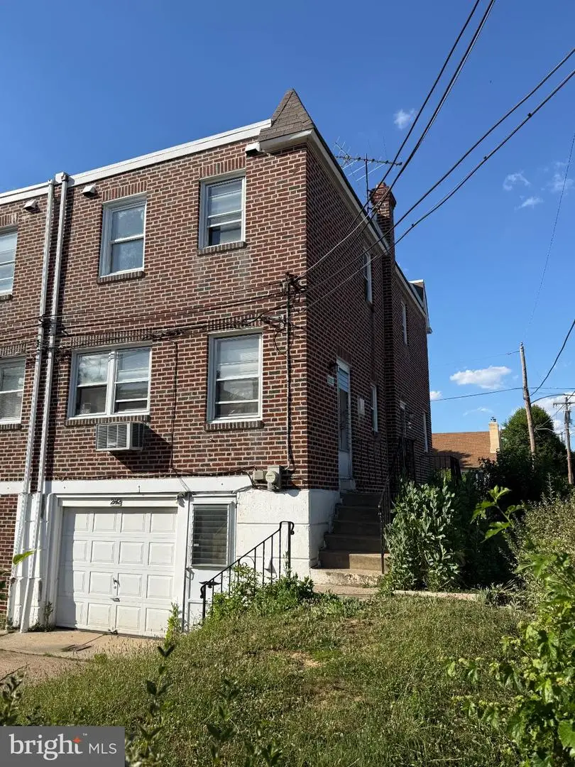 2142 Ripley St, Philadelphia, PA 19152 - #2