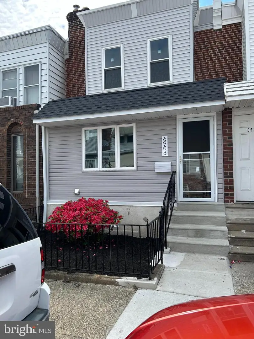 6908 Garman St, Philadelphia, PA 19142 - #2