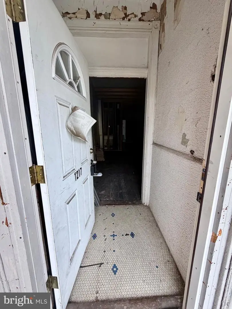 1217 W Venango St, Philadelphia, PA 19140 - #2