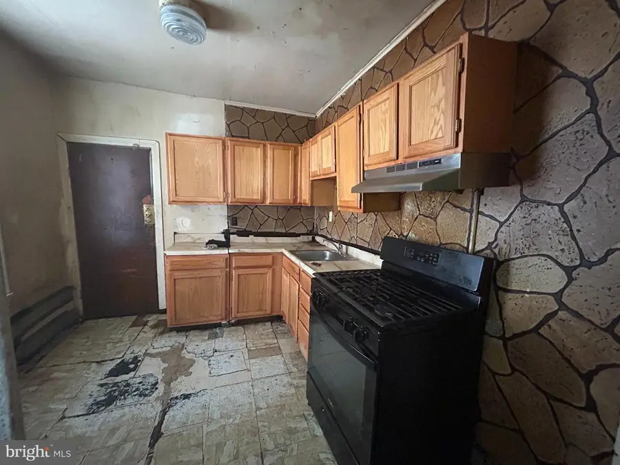 1527 N Frazier St, Philadelphia, PA 19131 - #3