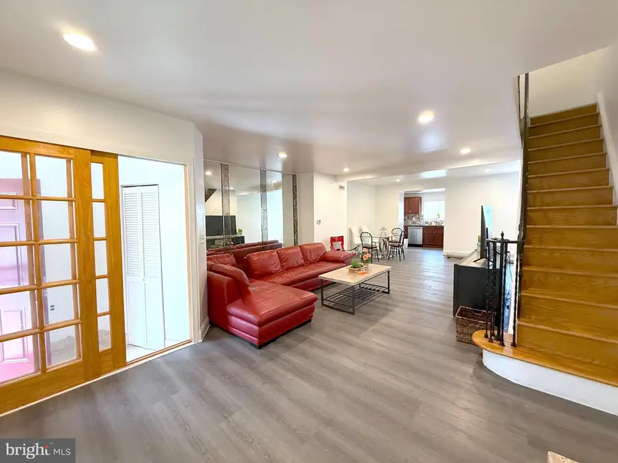 1611 S 28th St, Philadelphia, PA 19145 - #2