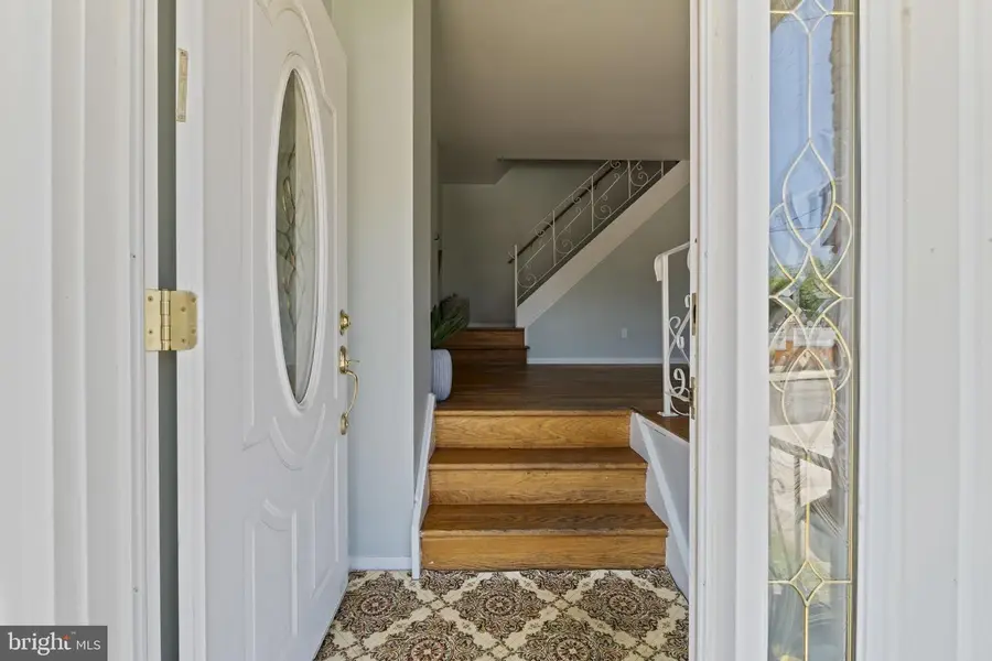 12126 Ranier Rd, Philadelphia, PA 19154 - #2