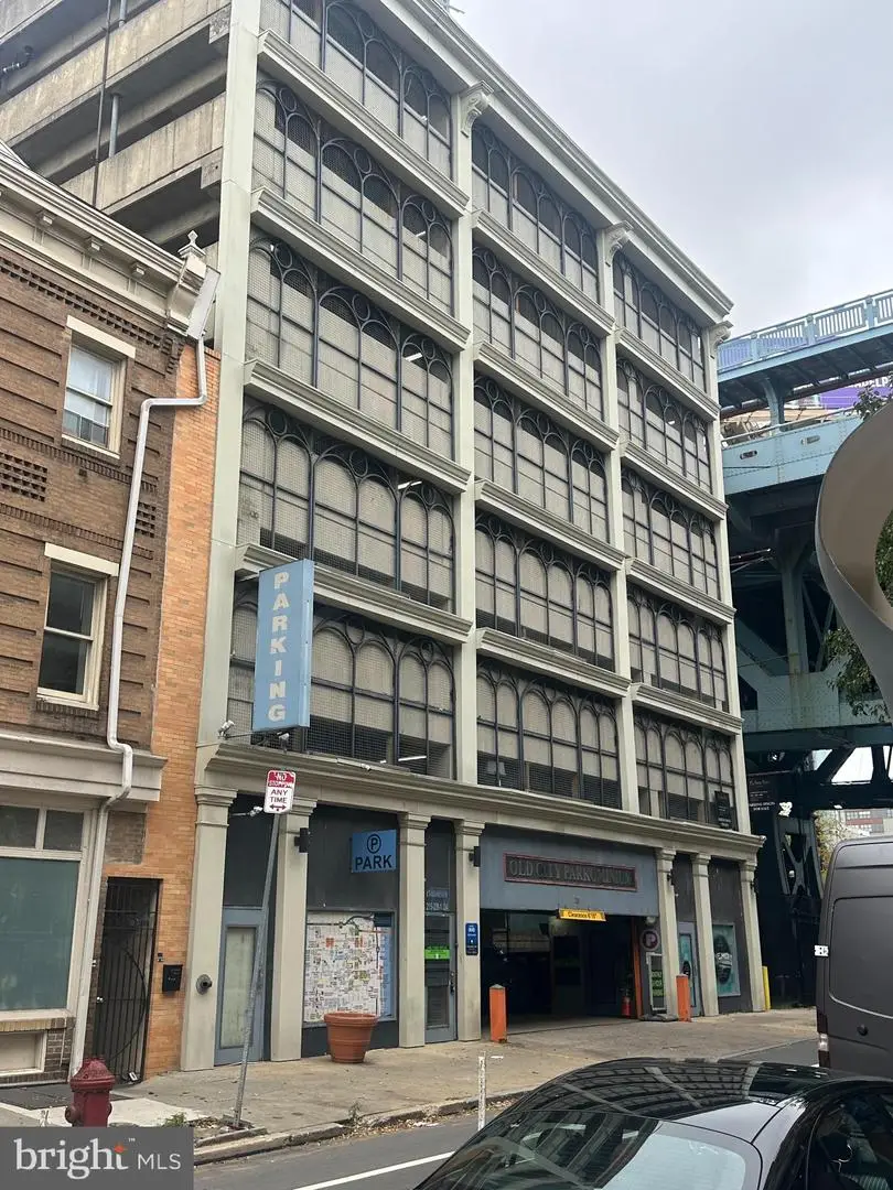 231-235 N 2nd St #117, Philadelphia, PA 19106 - #2