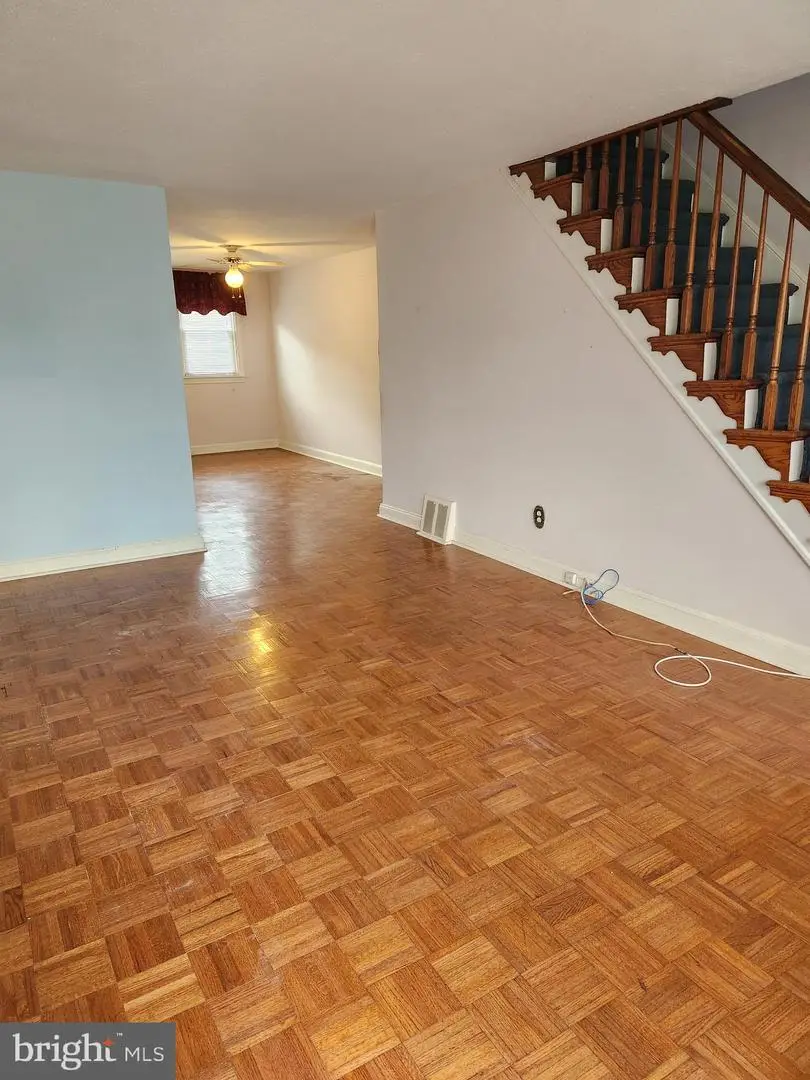 1363 Kimberly Dr, Philadelphia, PA 19151 - #2