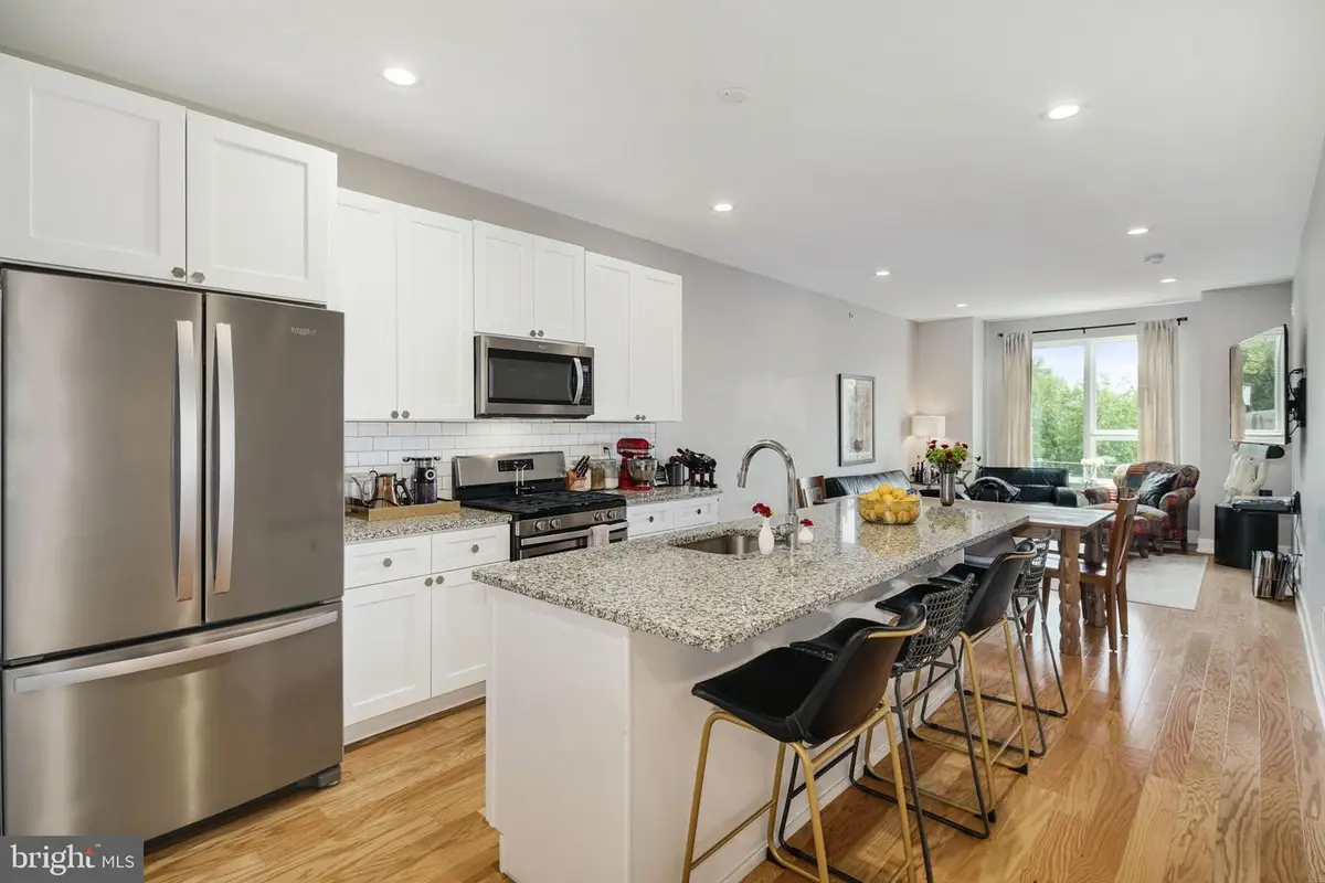 2711 W Jefferson St #2, Philadelphia, PA 19121 - #1