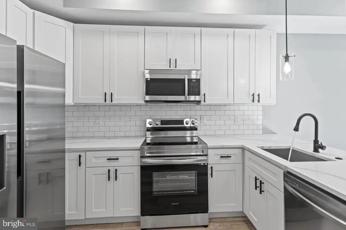 2114 N 8th St, Philadelphia, PA 19122 - #1