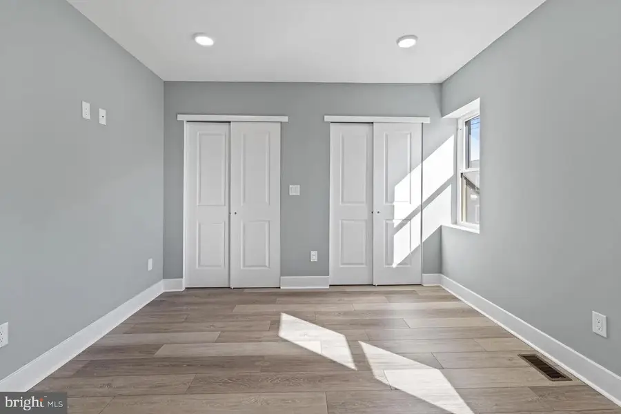 2114 N 8th St, Philadelphia, PA 19122 - #3