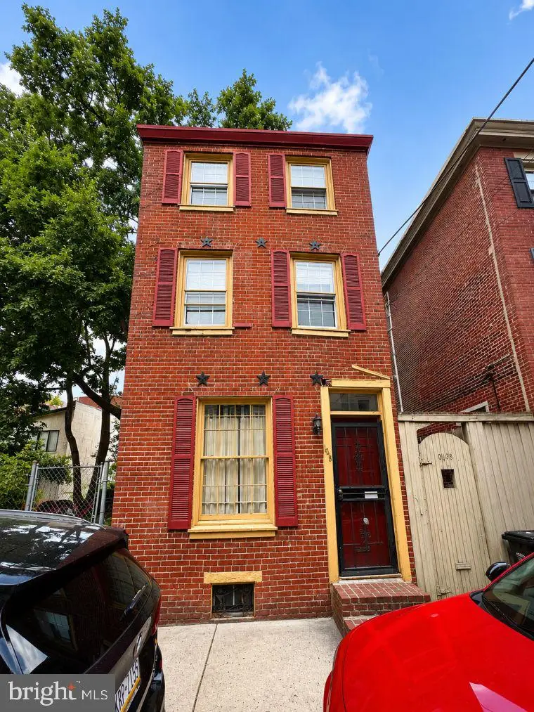 1013 N Leithgow St, Philadelphia, PA 19123 - #1
