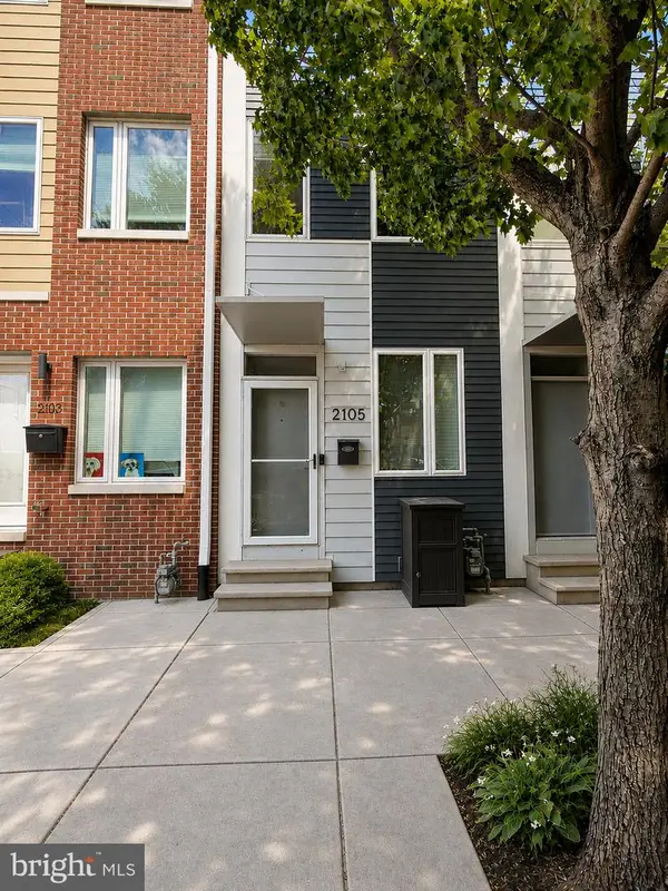 2105 E Hagert St, PHILADELPHIA, PA 19125