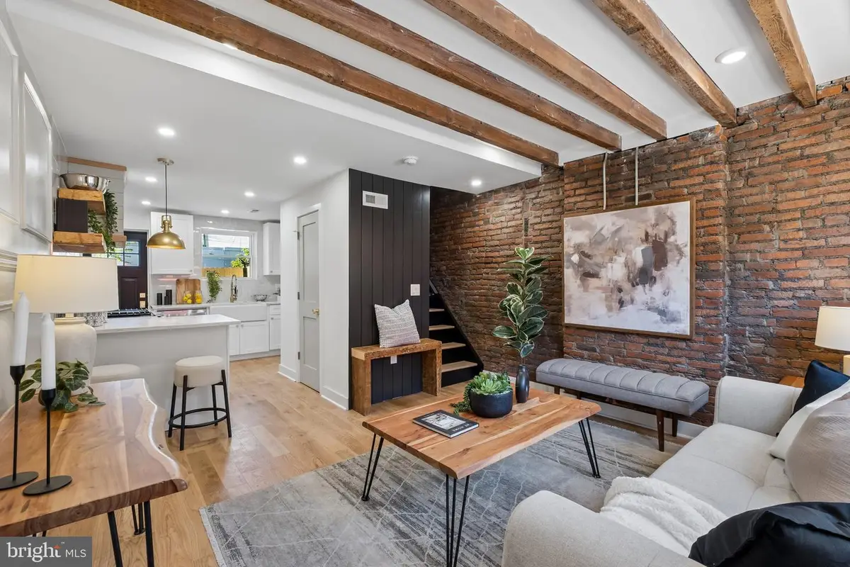 924 Cantrell St, Philadelphia, PA 19148 - #1