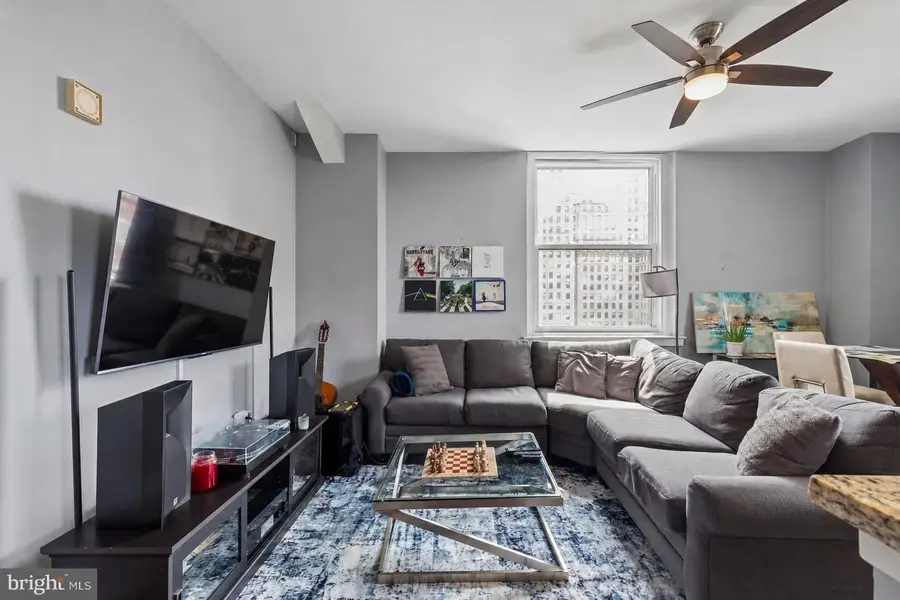 111 S 15th St #1803, Philadelphia, PA 19102 - #2