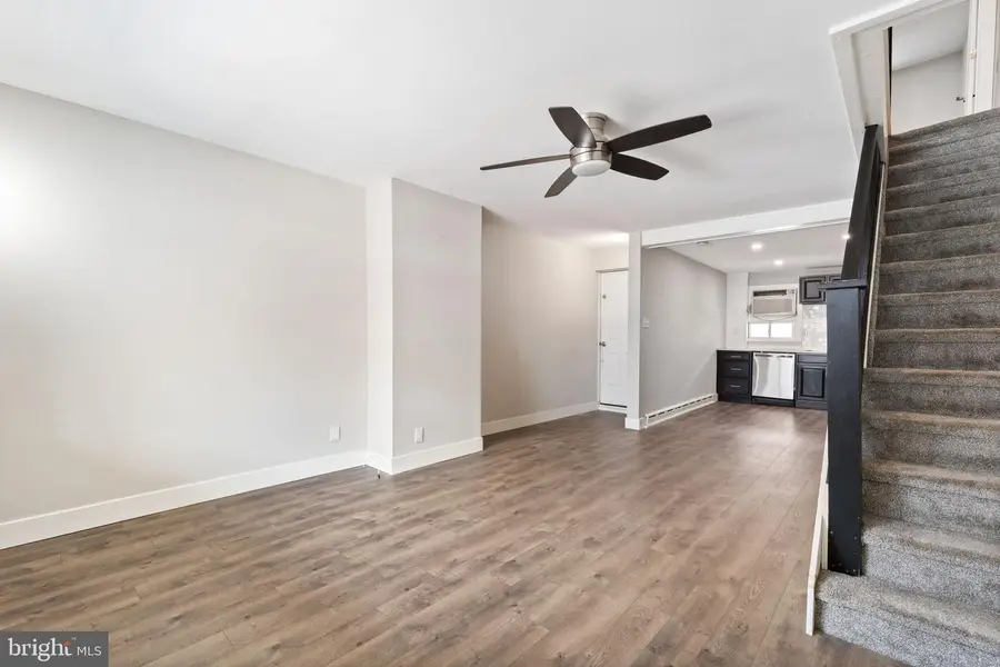 2833 S Sydenham St, Philadelphia, PA 19145 - #3