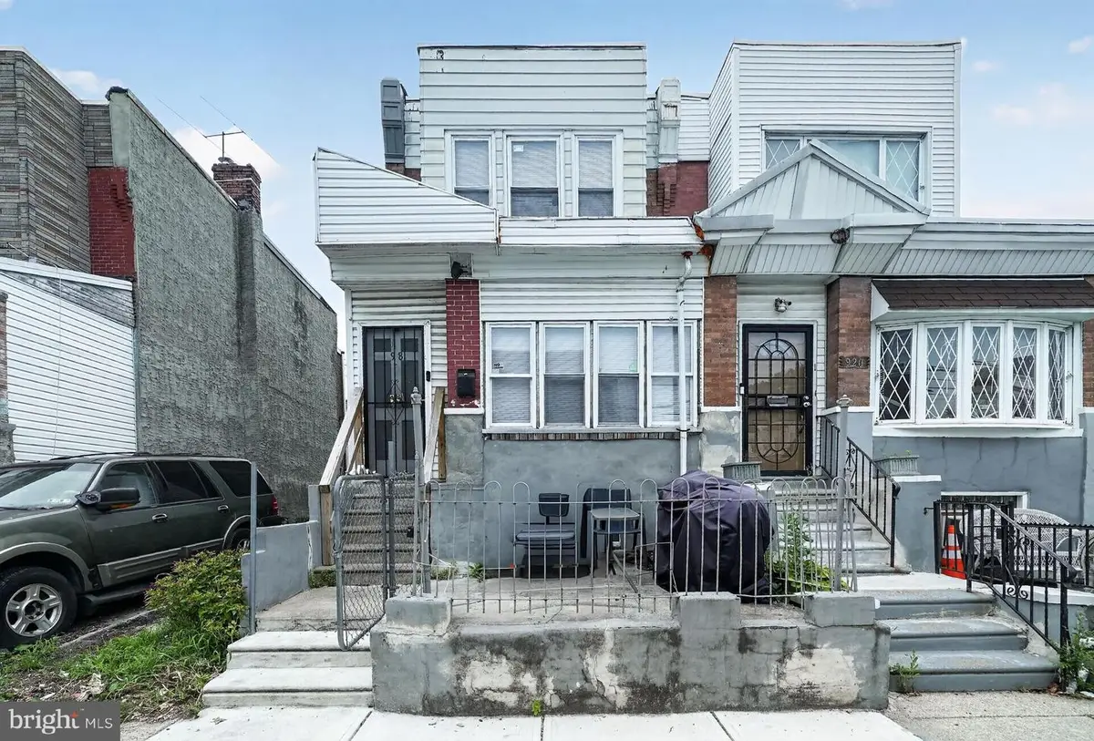 918 W Rockland St, Philadelphia, PA 19141 - #1