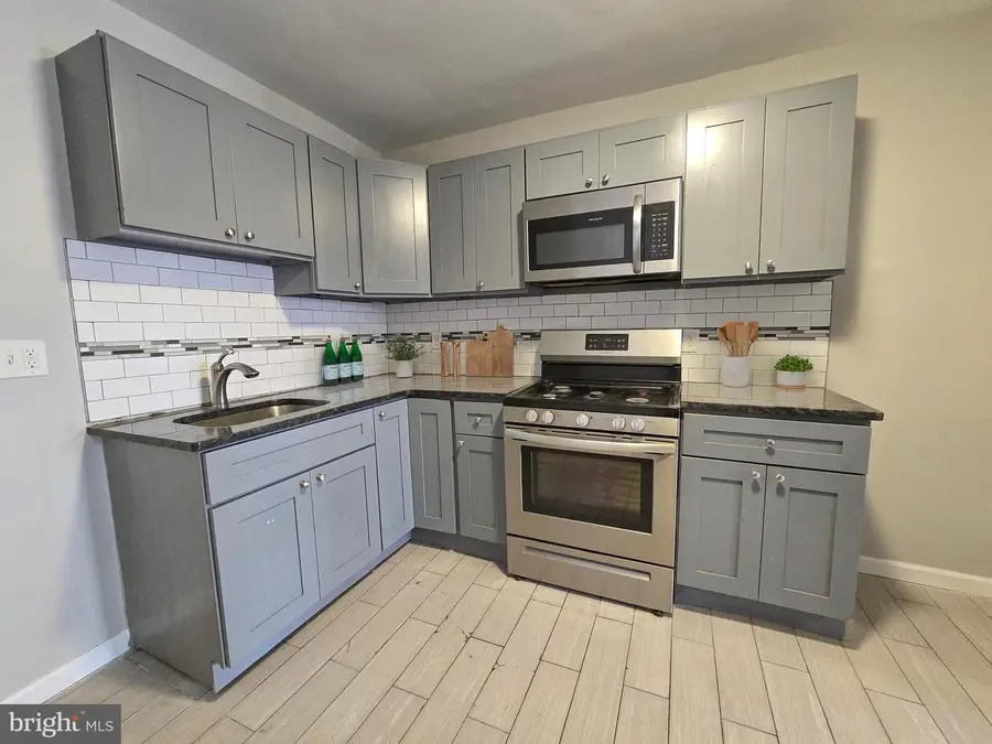 2260 E Cambria St, Philadelphia, PA 19134 - #3