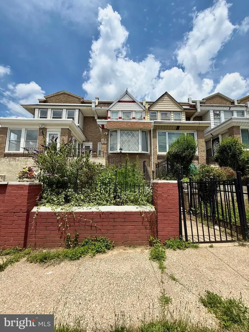 5461 Diamond St, Philadelphia, PA 19131 - #1