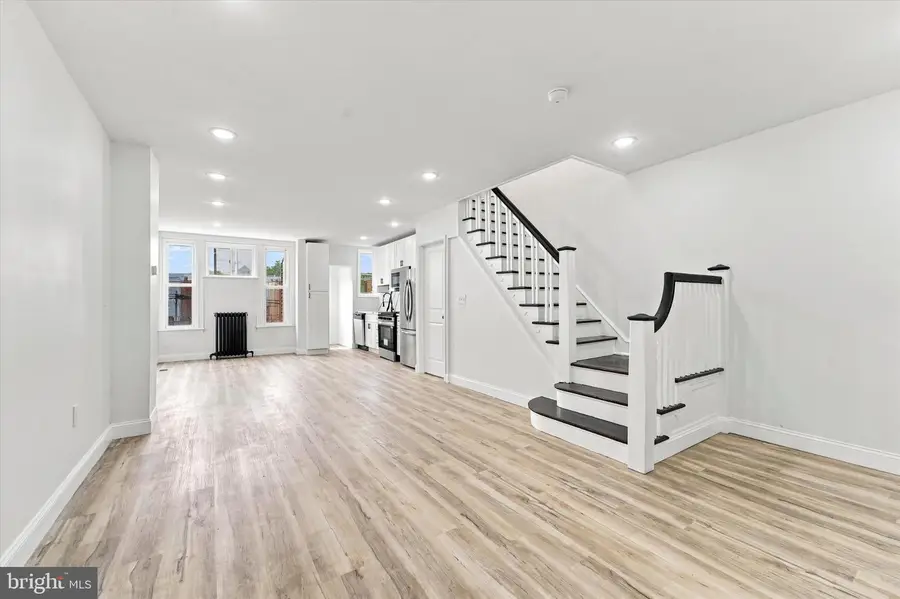 7212 Sommers Rd, Philadelphia, PA 19138 - #2