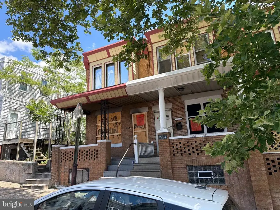 1537 Dyre St, Philadelphia, PA 19124 - #2