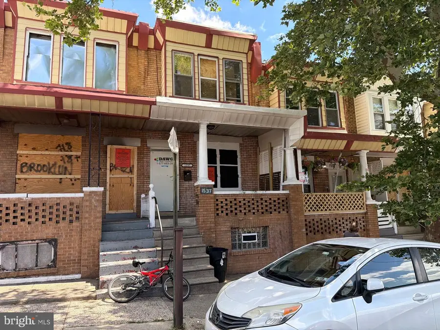 1537 Dyre St, Philadelphia, PA 19124 - #3