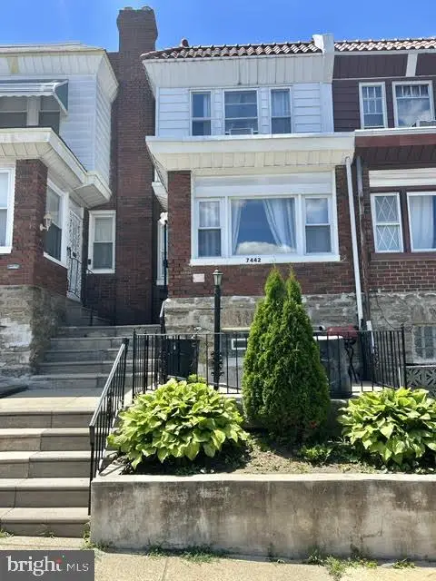 7442 E Walnut Ln, Philadelphia, PA 19138 - #1