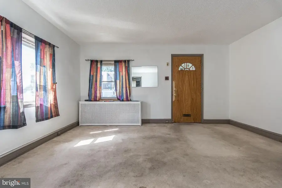 7817 Cedarbrook Ave, Philadelphia, PA 19150 - #3