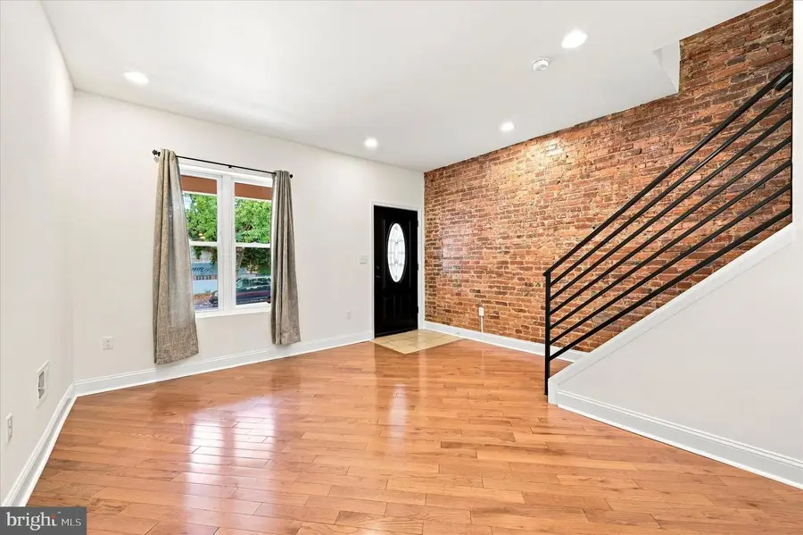 1027 S 50th St, Philadelphia, PA 19143 - #3