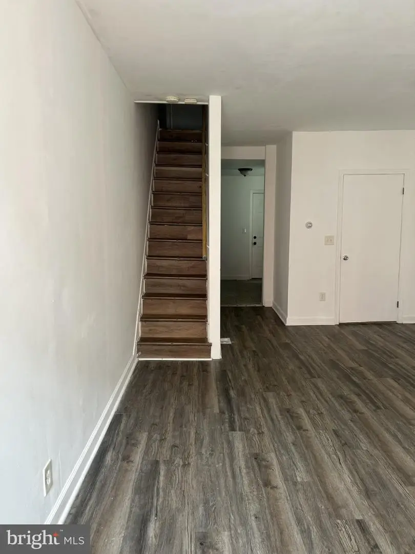 2930 W Arizona St, Philadelphia, PA 19132 - #3