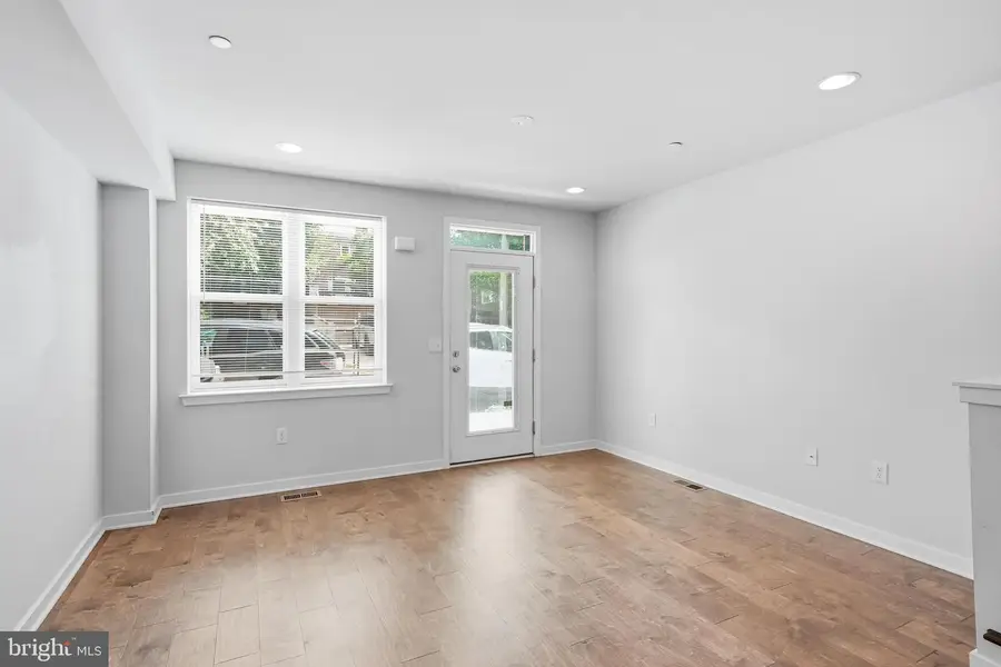 444 Kingsley St, Philadelphia, PA 19128 - #3