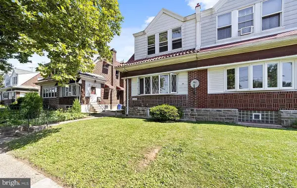2329 Rhawn St, PHILADELPHIA, PA 19152