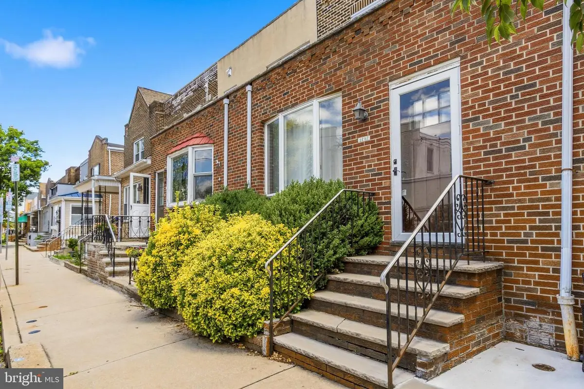 2737 S 12th St, Philadelphia, PA 19148 - #1