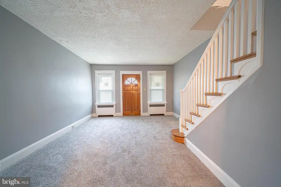 6321 Marsden St, Philadelphia, PA 19135 - #3